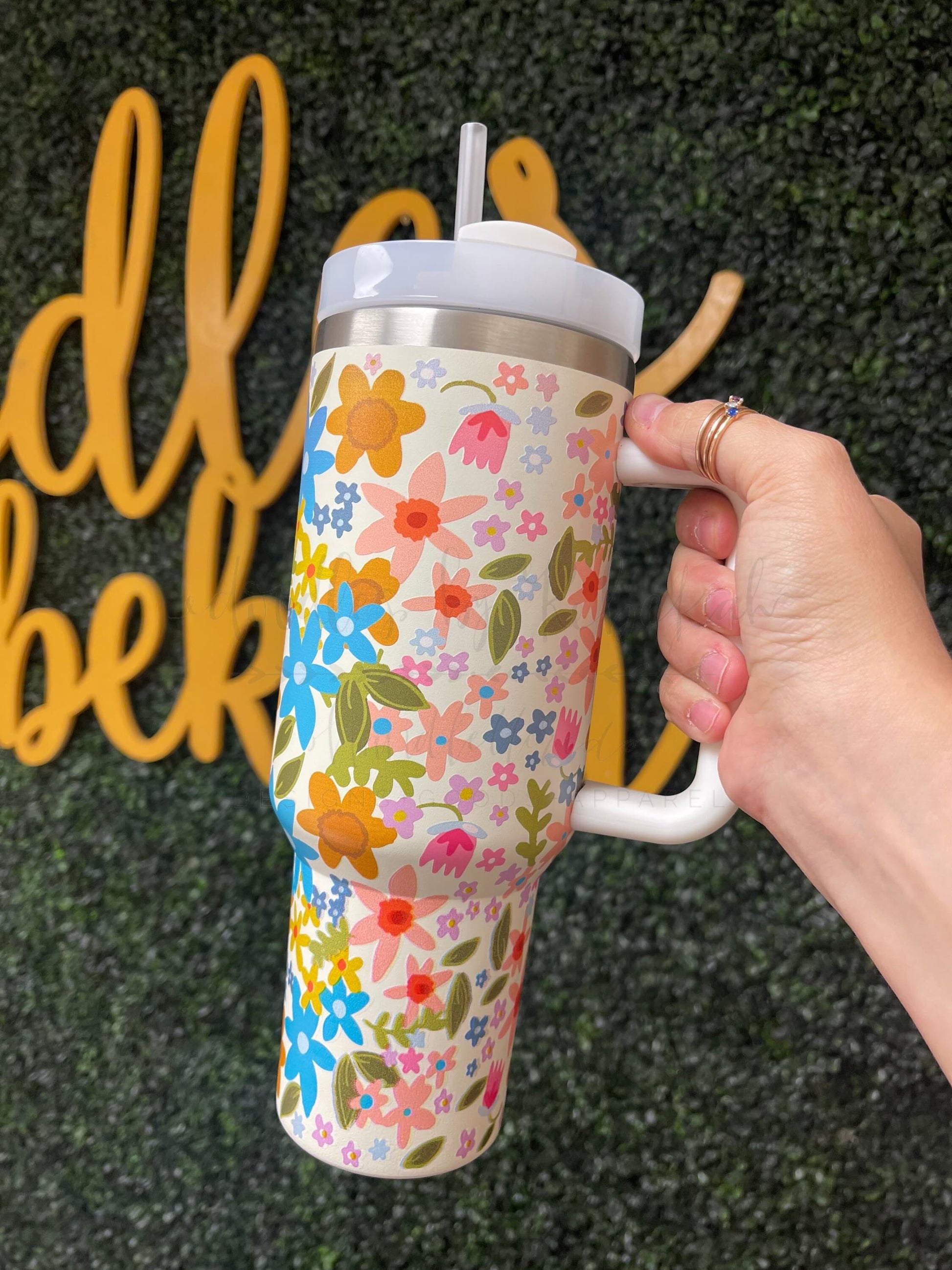 40 oz Doodle Dupes Tumblers Bright Floral