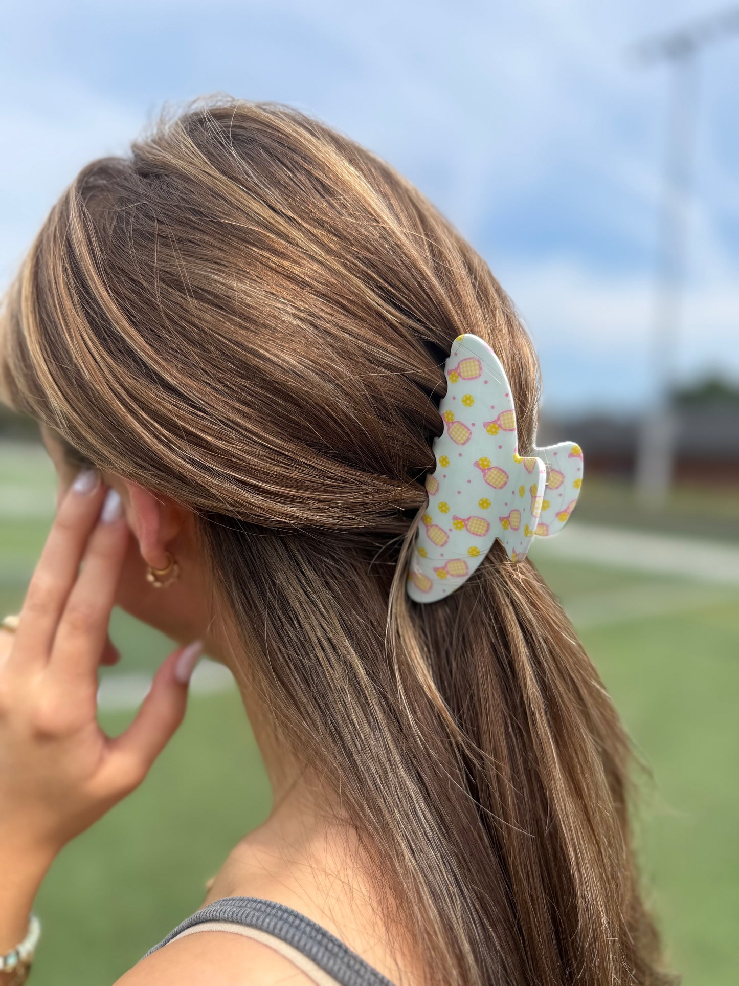 Pickle Ball Claw Clip
