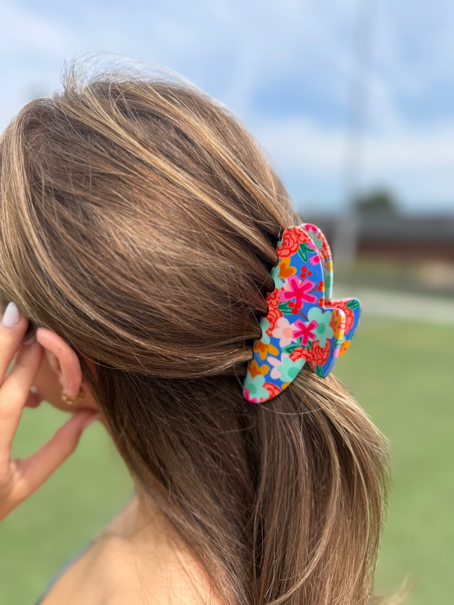 Dark Blue Floral Claw Clip