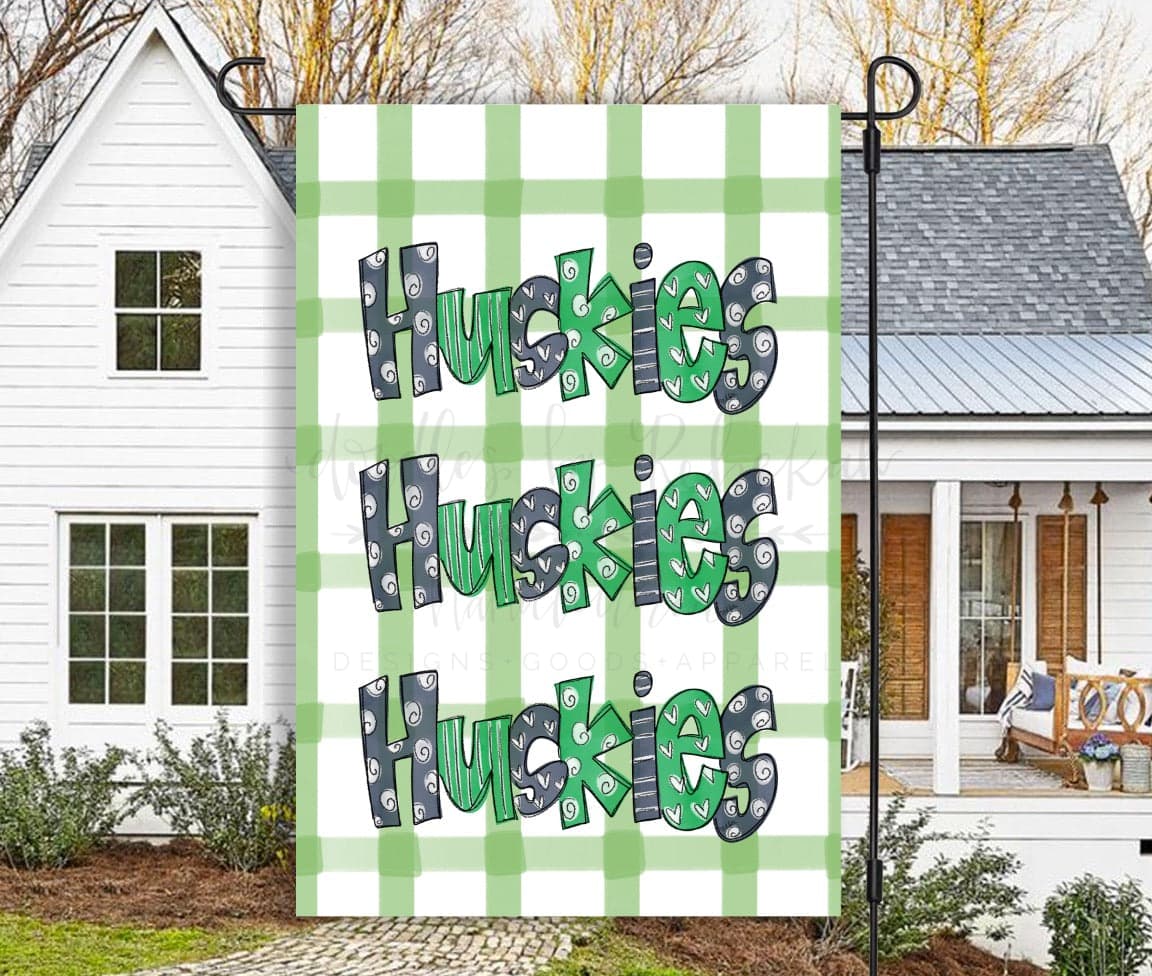 Huskies Garden Flag - Garden Flag