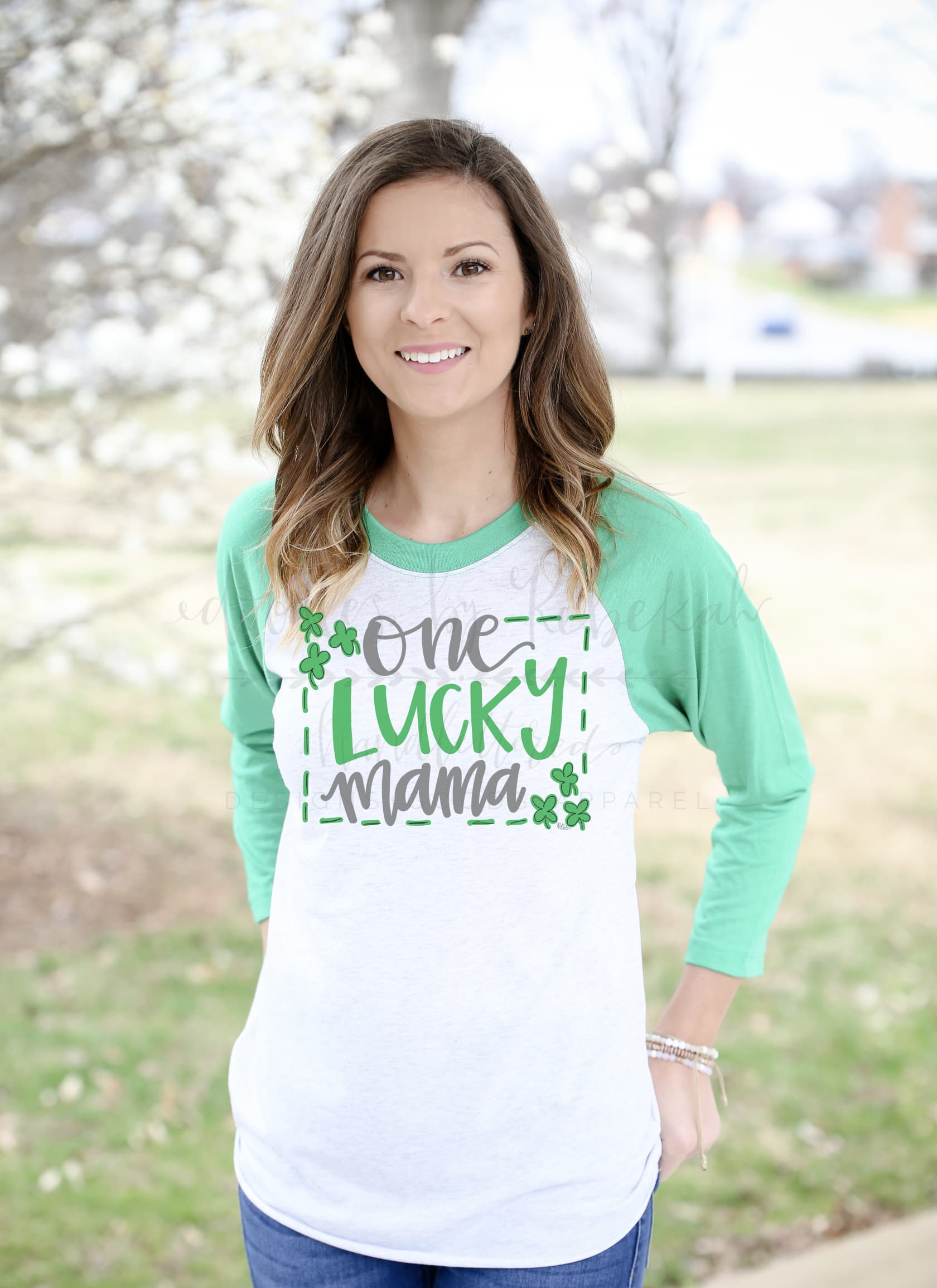 One Lucky Mama Women's St. Patrick's Day Mom Shirt